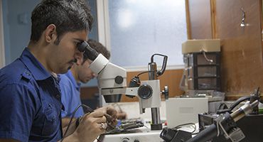 تعمیر ، سرویس و نگهداری